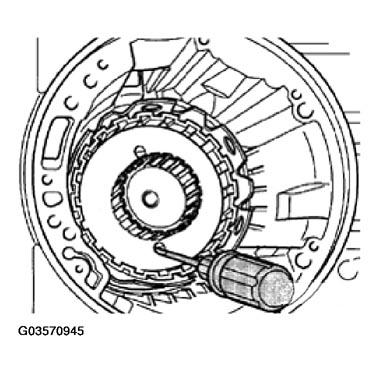 G03570945