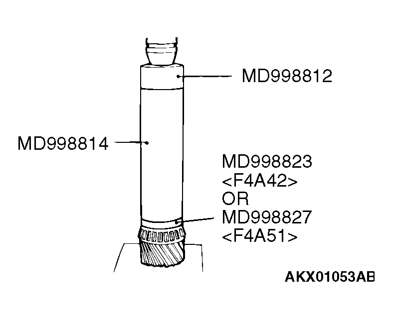 G04539136