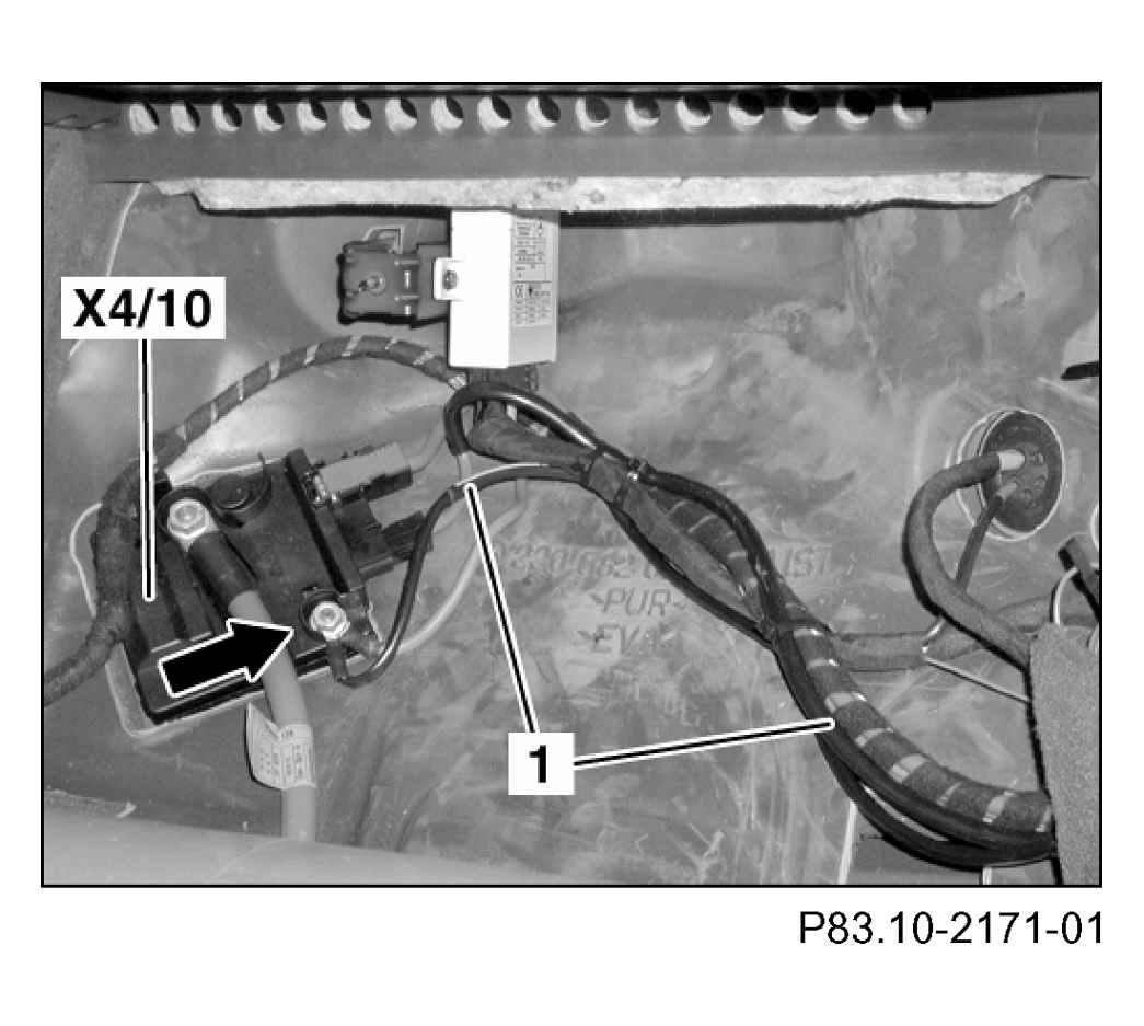 G04577683