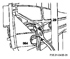 G04635095