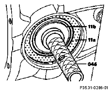 G04636563