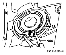 G04636564