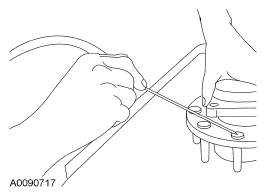 G04643047