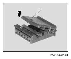 G04713029