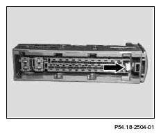 G04713047