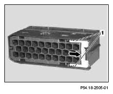G04713048