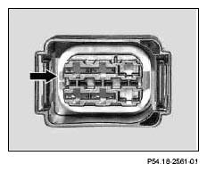 G04713095