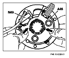 G04713808