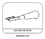 G04714352