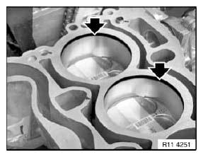 G04725471