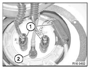 G04725756