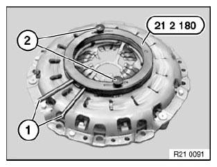 G04725922