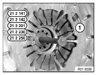 G04725931