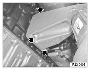 G04725979
