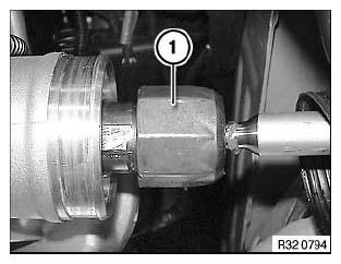 G04726372