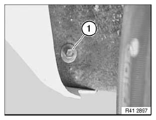 G04728627