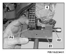 G04731811