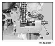 G04731813
