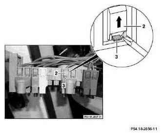 G04733829