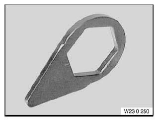 G04739218