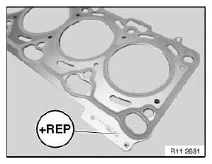 G04739702