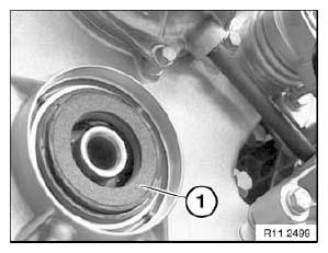 G04739728