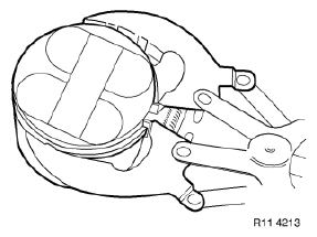 G04739785