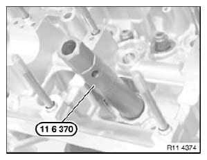 G04740097