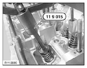 G04740102