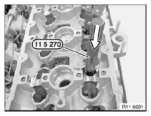 G04741735