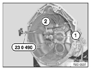 G04742240
