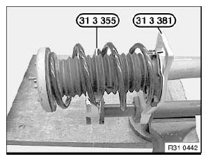 G04742361