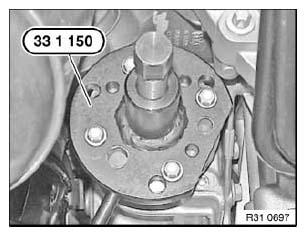 G04745224