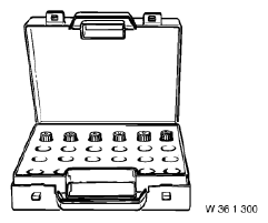 G04745641