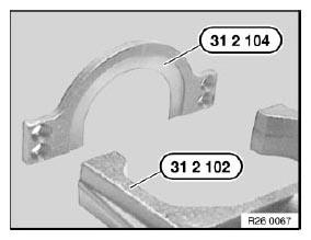 G04749004