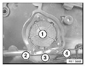 G04749835
