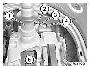 G04755774
