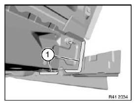 G04767383