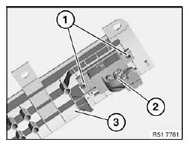 G04767660