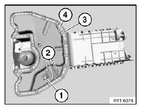 G04773613