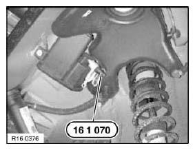 G04774064