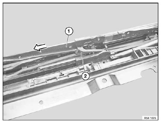 G04789232
