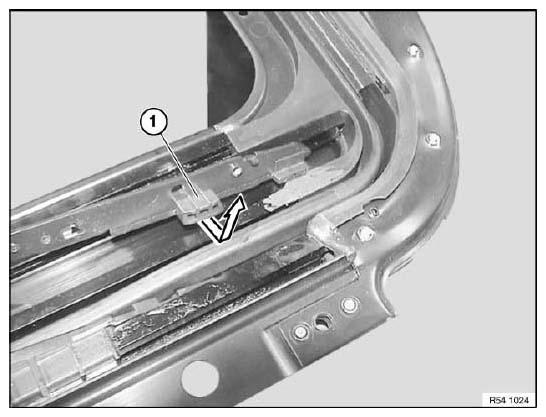 G04789233