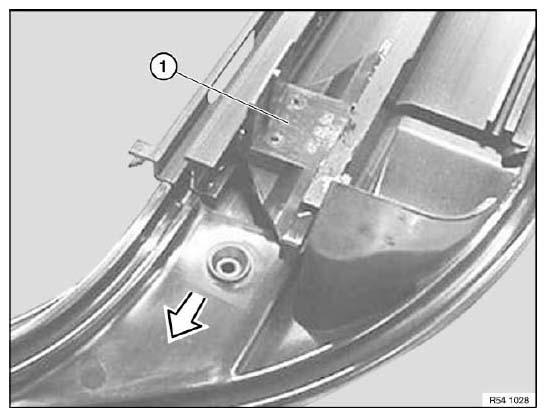 G04789236