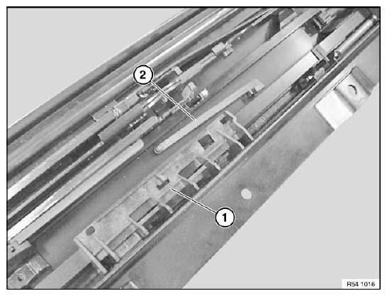 G04789243