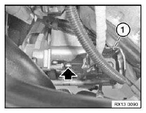 G04790017