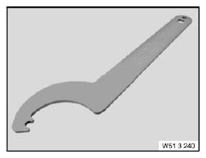 G04790854