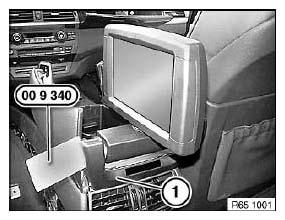G04792744