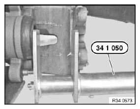 G04794694