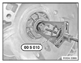 G04796647